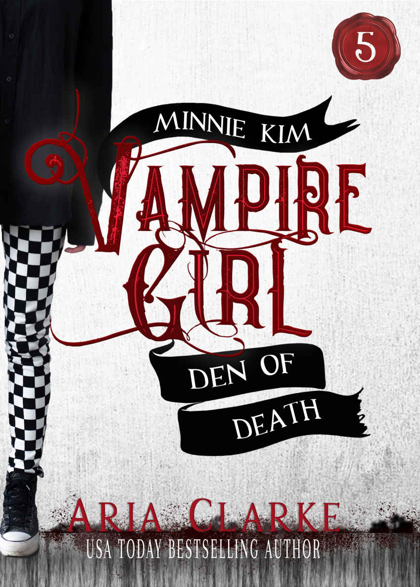 Den of Death: A Sweet Paranormal Romance for Teens (Minnie Kim: Vampire Girl Book 5)